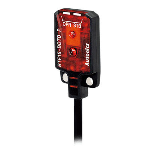 BTF15-BDTD-P Fotoelektromos-optikai érzékelő lapos 12-24VDC 15mm/PNP háttérel. D.ON IP67